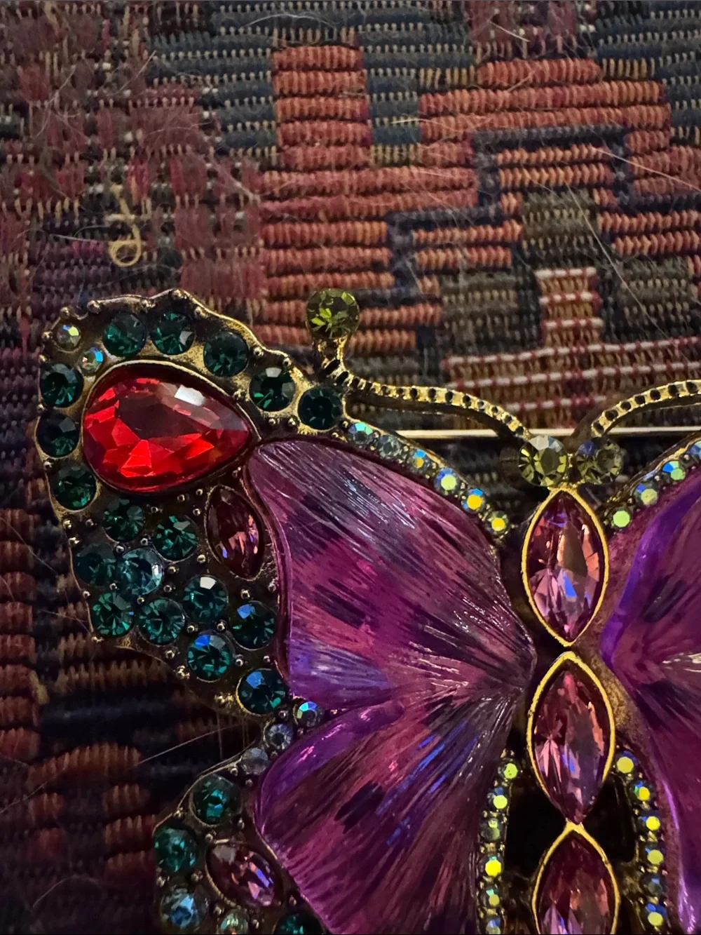 Aratta Silent Journey Purple Butterfly Crystal Brooch - Gold Tone Accent NWOT